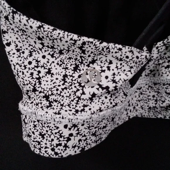 Lululemon Energy Bra Ditsy Daisy‎ Print Medium Support Black White Size 6 - Picture 4 of 5